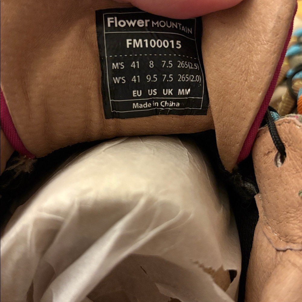 NWT Flower Mountain Iwano 2 Waterproof Hiking Shoe on Black-Dark Grey - Picture 11 of 15